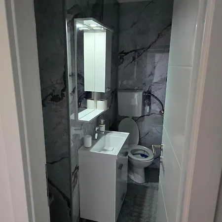 Moderan Apartman, Balkon, Klima, Parking, Wifi, Lokacija
