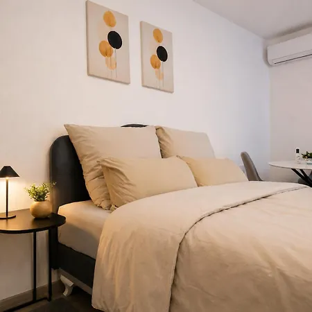 Moderan Apartman, Balkon, Klima, Parking, Wifi, Lokacija * Bosanska Krupa